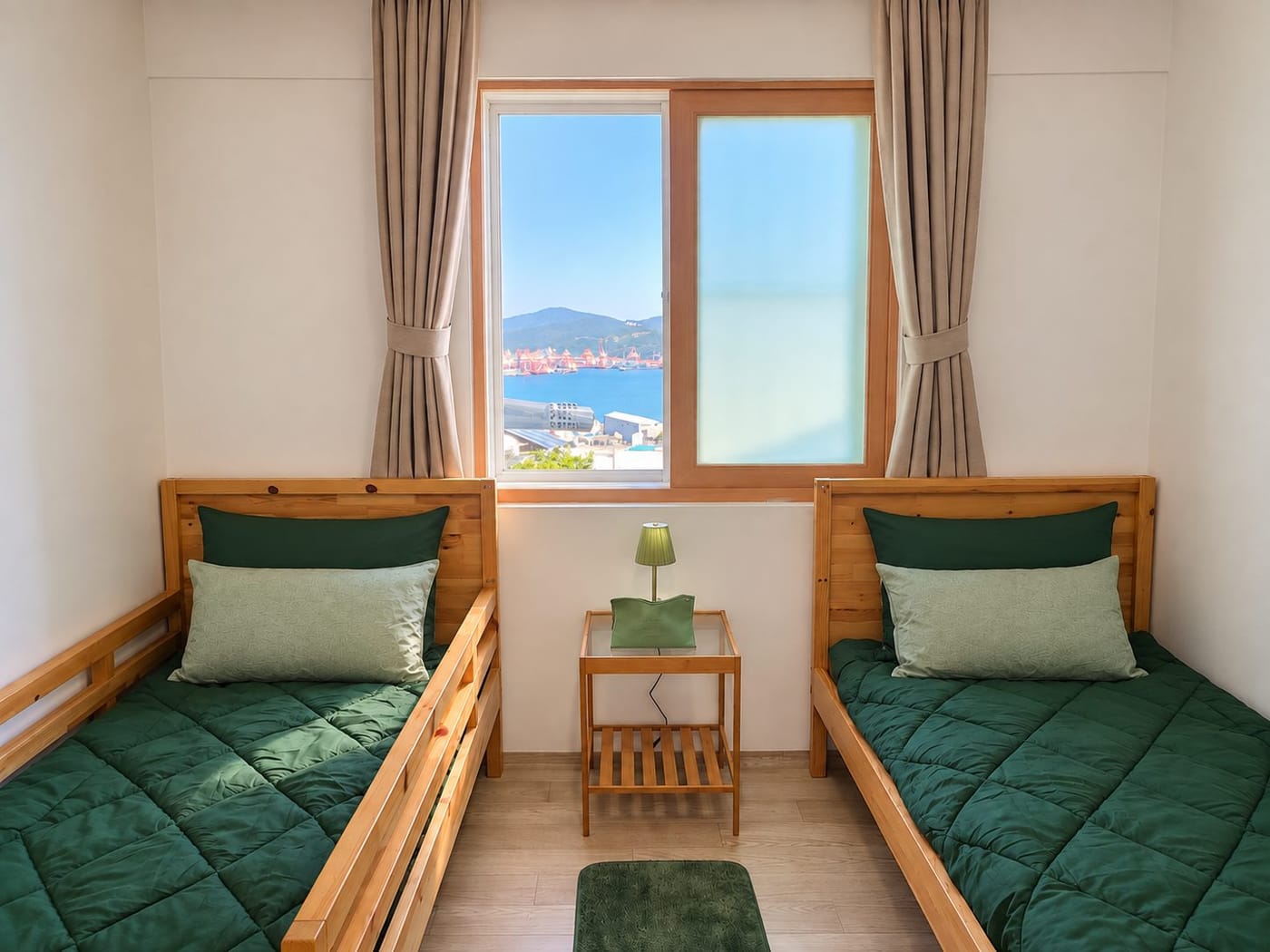 Room 2 · The Green Room