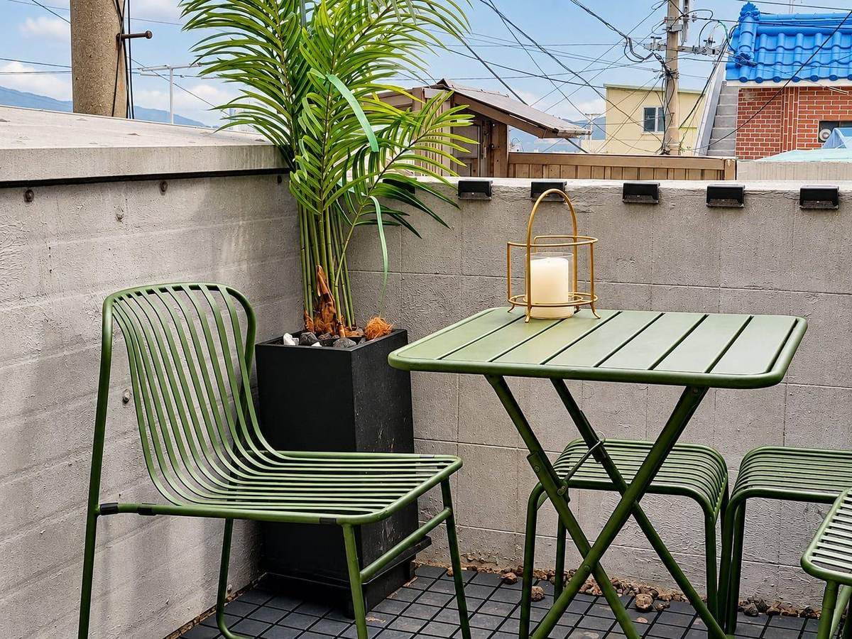 Courtyard Terrace